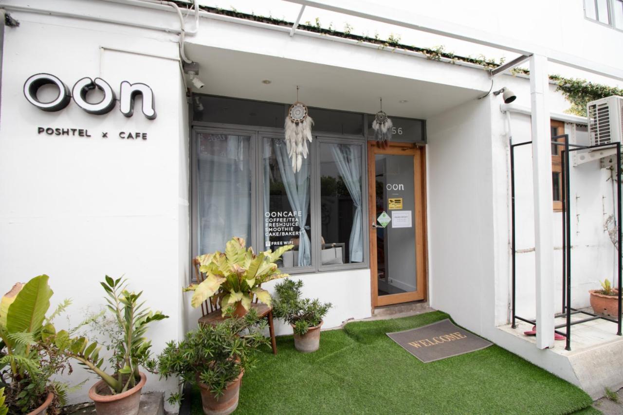 Oon Poshtel X Cafe Hostel Chiang Mai Bagian luar foto