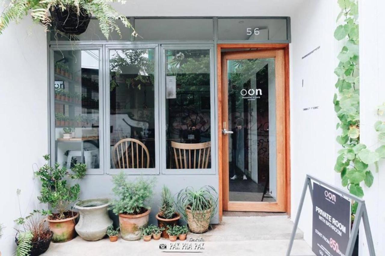 Oon Poshtel X Cafe Hostel Chiang Mai Bagian luar foto