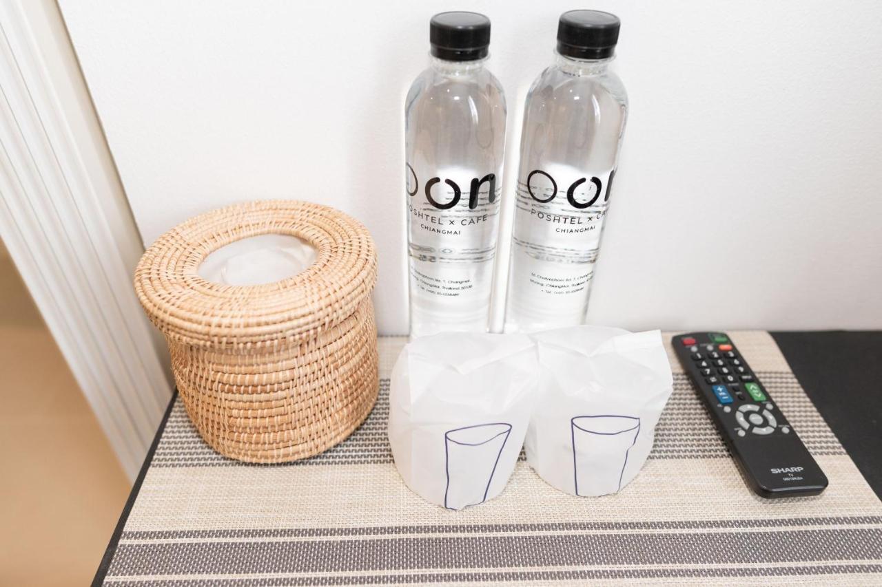 Oon Poshtel X Cafe Hostel Chiang Mai Bagian luar foto