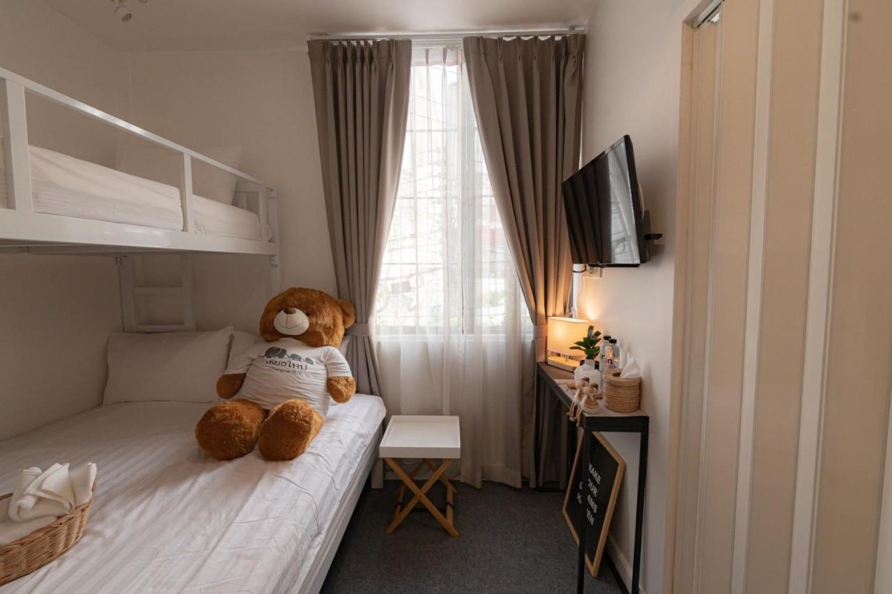 Oon Poshtel X Cafe Hostel Chiang Mai Bagian luar foto
