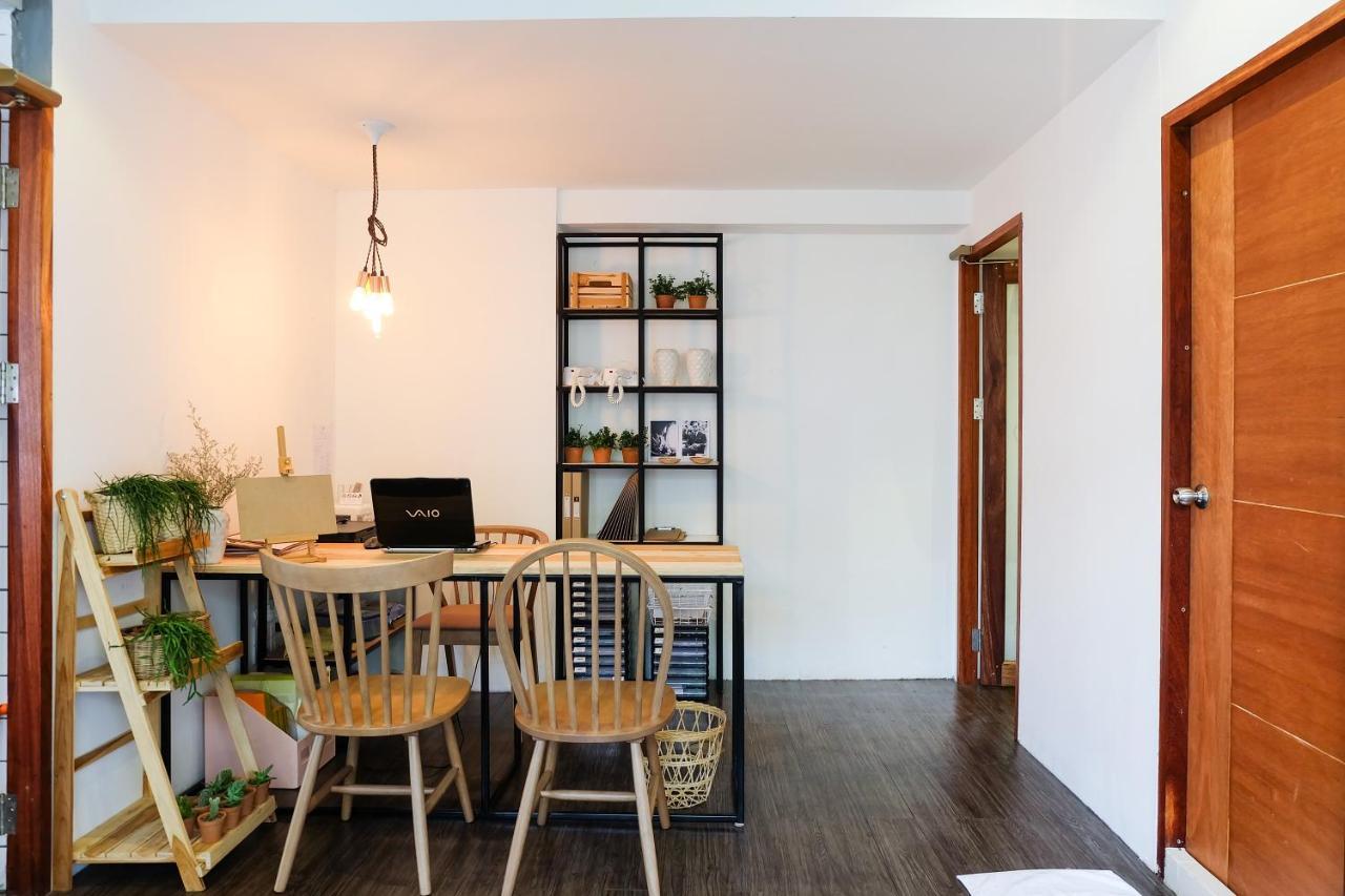 Oon Poshtel X Cafe Hostel Chiang Mai Bagian luar foto